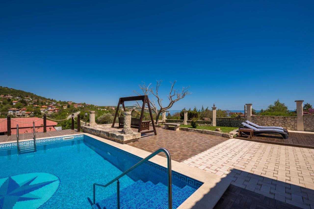 Villa Cook With Sea View - Heated Pool - At Balchik Ngoại thất bức ảnh
