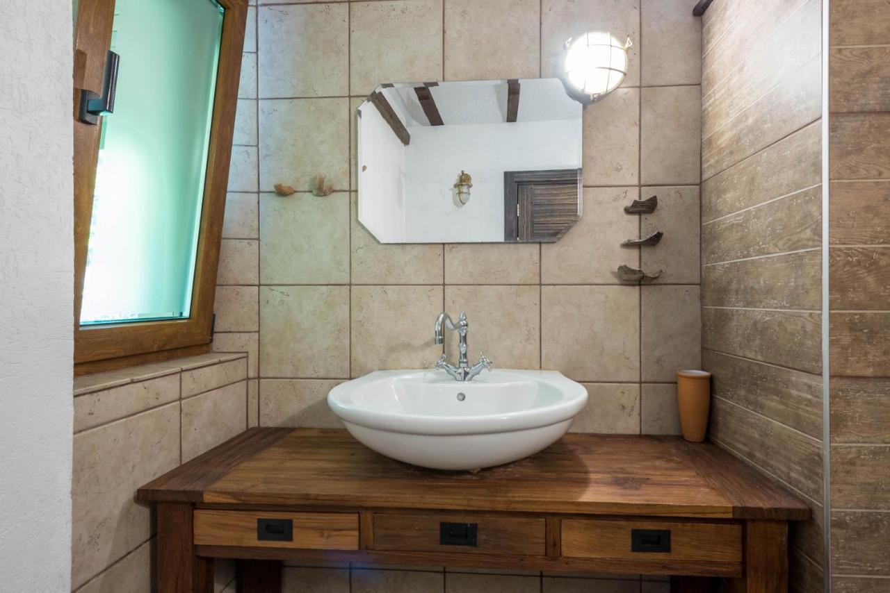Villa Cook With Sea View - Heated Pool - At Balchik Ngoại thất bức ảnh