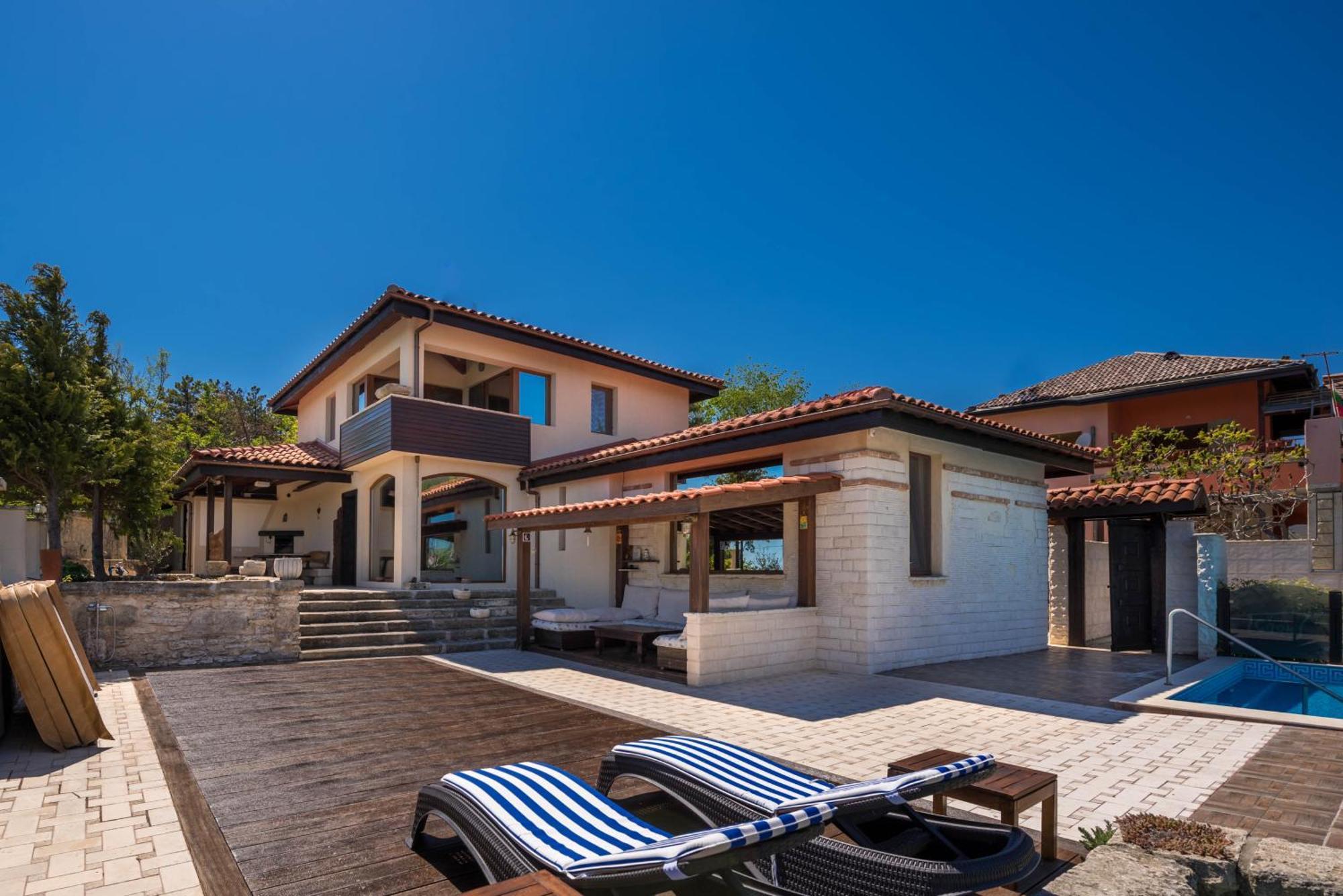 Villa Cook With Sea View - Heated Pool - At Balchik Ngoại thất bức ảnh